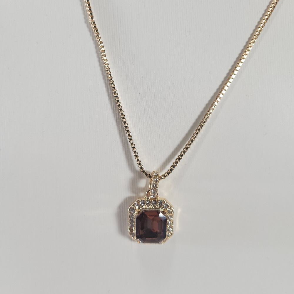 T Tahari Pendant Necklace Gold Tone Brown Stone Crystal Halo Box Chain